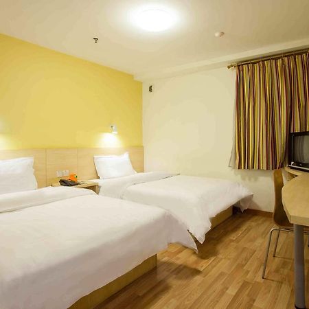 7Days Inn Wuhan Zhuankou Development Zone Jianghan University Zimmer foto