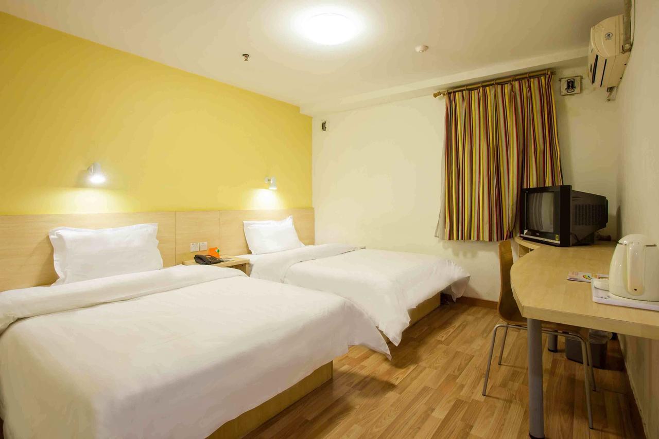 7Days Inn Wuhan Zhuankou Development Zone Jianghan University Zimmer foto